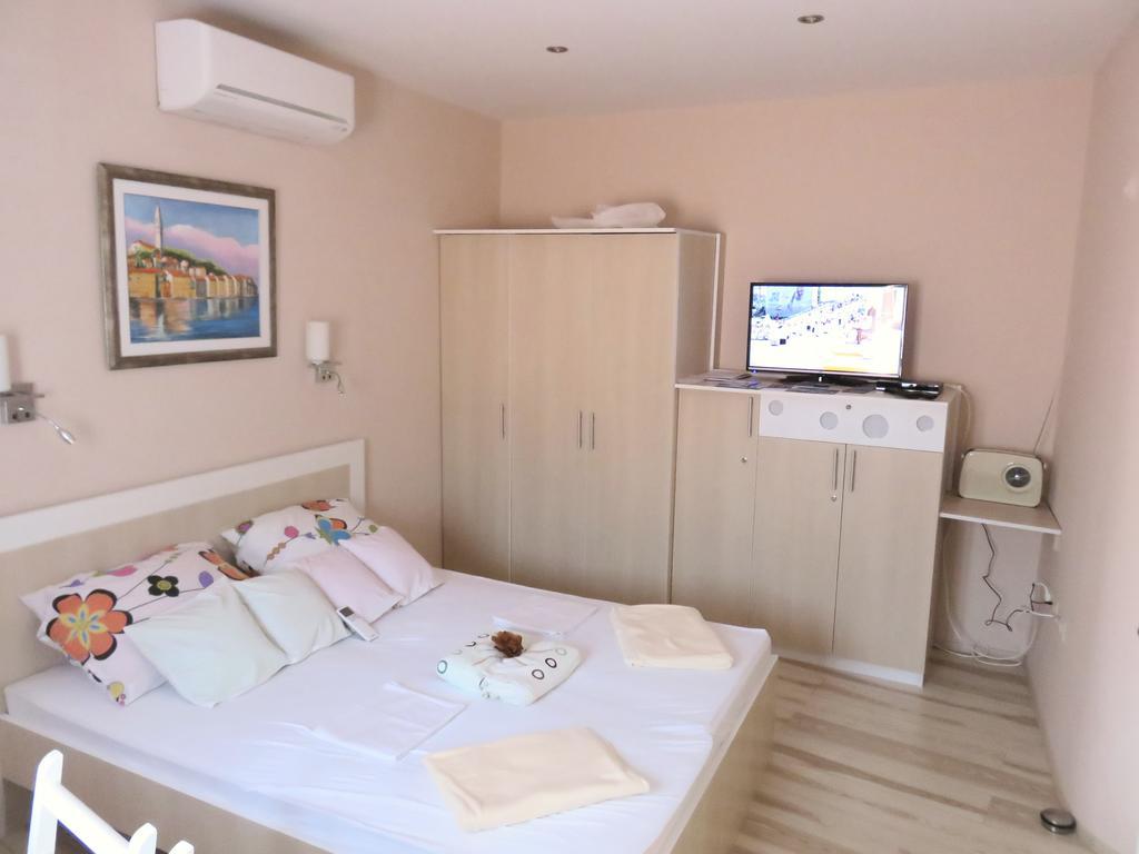 Apartments Cico Šibenik Chambre photo
